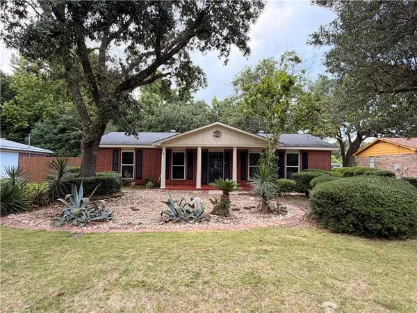 1326 Doyle AVE, Mobile, AL 36605