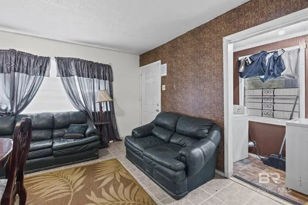 160 GLENN Avenue, Mobile, AL 36606