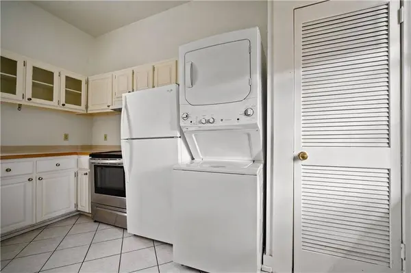 1010 Dauphin ST, Mobile, AL 36604
