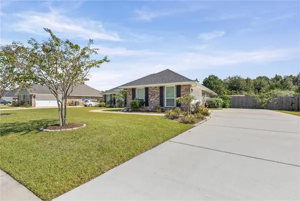 1414 Makaira DR, Foley, AL 36535