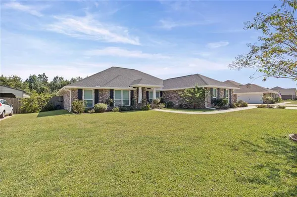 1414 Makaira DR, Foley, AL 36535