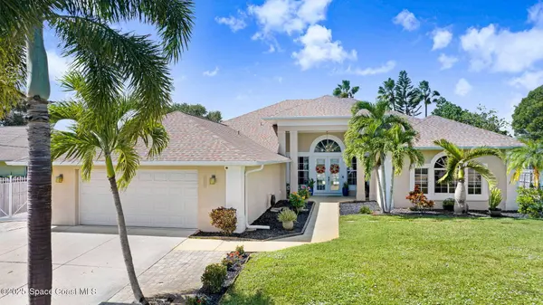 2735 S Courtenay Pkwy, Merritt Island, FL 32952