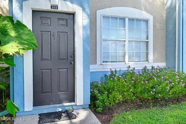 1747 Sophias DR #202, Melbourne, FL 32940