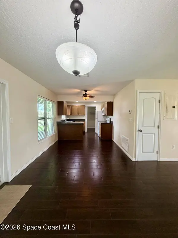 550 Comanche AVE, Melbourne, FL 32935
