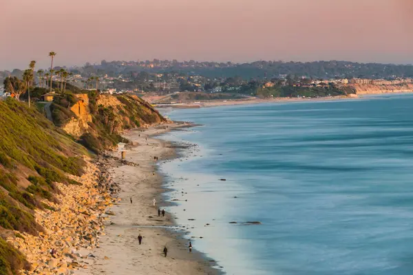 best-surf-spots-socal-cardiff-reef-encinitas-san-diego