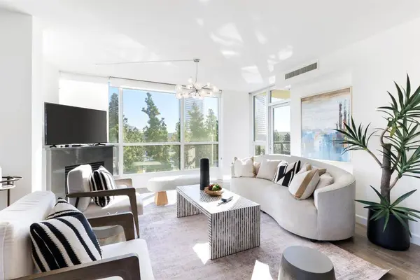 510 1st Ave #402, San Diego, CA 92101