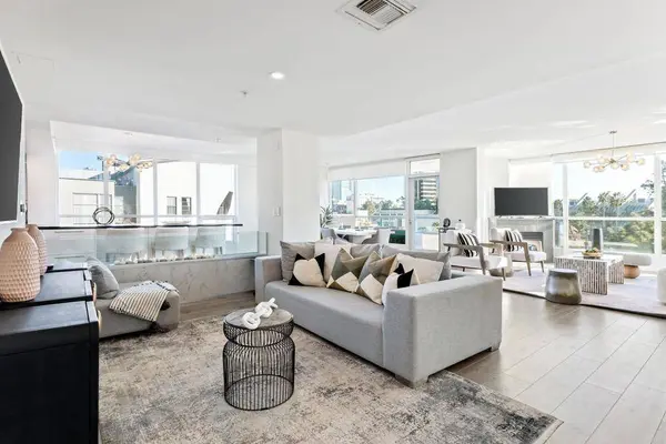 510 1st Ave #402, San Diego, CA 92101