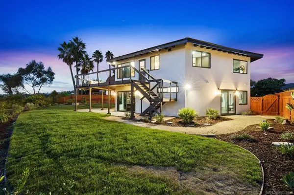 7619 Cortina Ct, Carlsbad, CA 92009