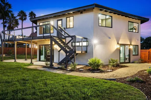 7619 Cortina Ct, Carlsbad, CA 92009