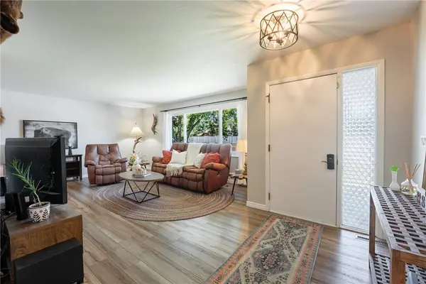 1706 Lake Hills DR, Billings, MT 59105
