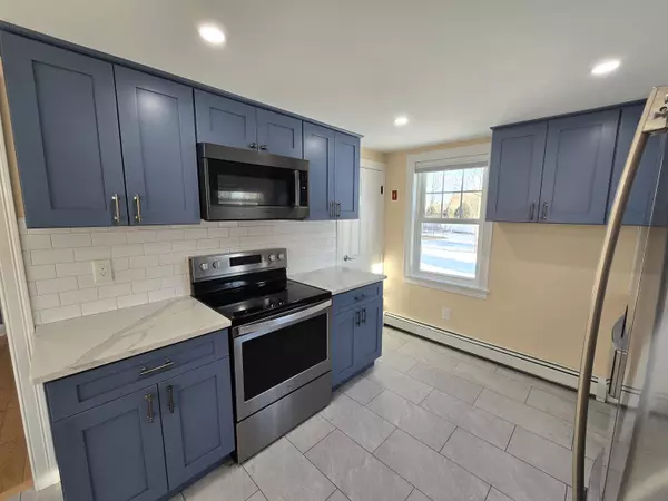 107 Beech Ridge RD, York, ME 03909