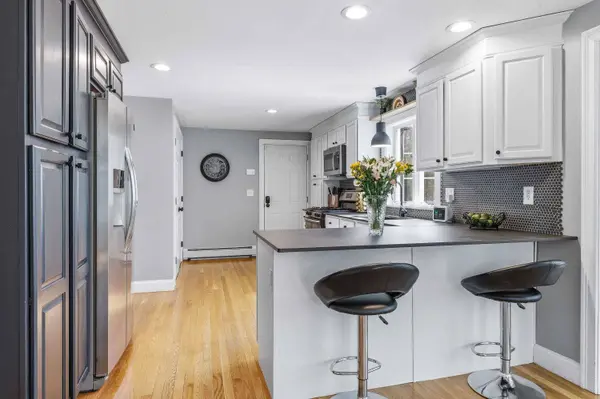 17 Lupine LN, Rochester, NH 03868