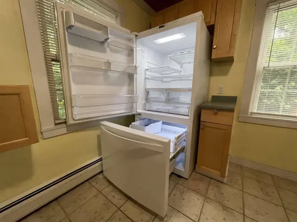 28 Boush ST, Kittery, ME 03904