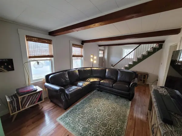 21 Willey ST, Rollinsford, NH 03869