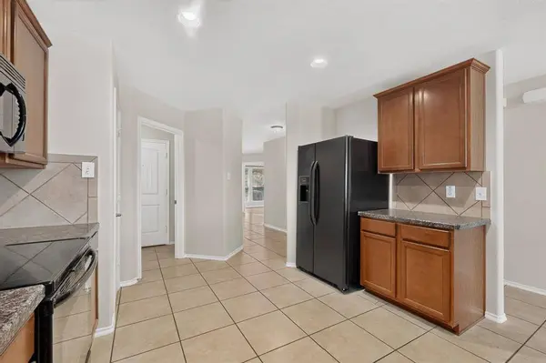 2011 Samantha Lane, Heartland, TX 75126