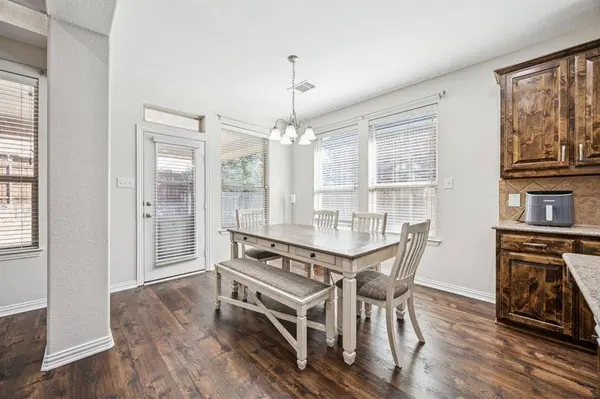 1013 Knoxbridge Road, Forney, TX 75126