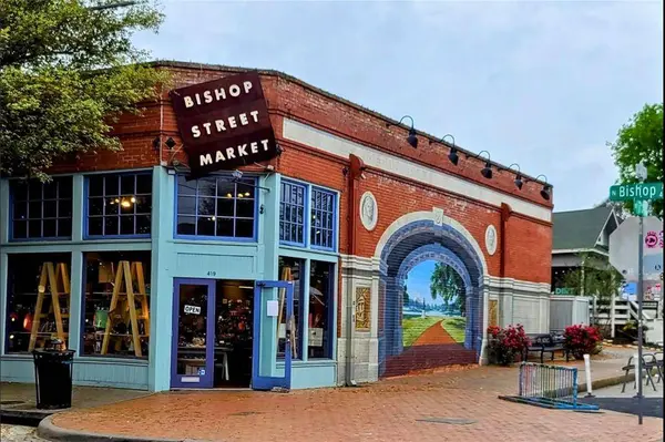 311 N Patton Avenue, Dallas, TX 75203