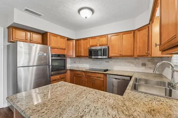 7021 Kingsbury Drive, Dallas, TX 75231