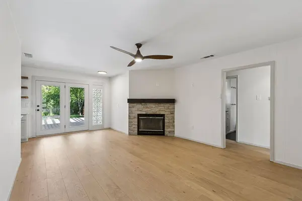 10357 Baronne Circle, Dallas, TX 75218