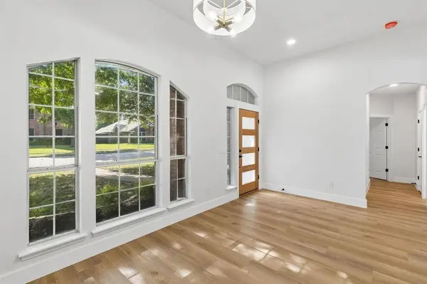 305 Droinwich Circle, Allen, TX 75002