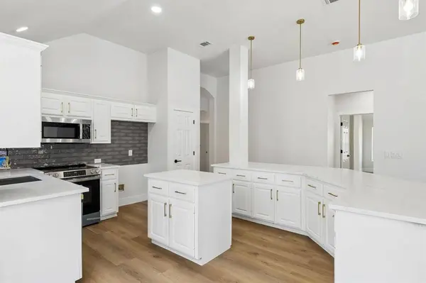 305 Droinwich Circle, Allen, TX 75002