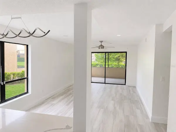 4965 PURITAN CIRCLE #401, Tampa, FL 33617