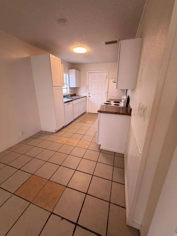 212 Aster ST #A, Kingsland, TX 78639