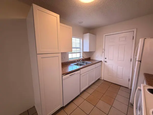 212 Aster ST #A, Kingsland, TX 78639