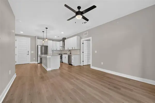 3101 Govalle Ave #102, Austin, TX 78702
