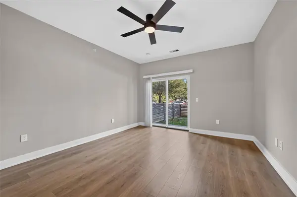 3101 Govalle Ave #102, Austin, TX 78702