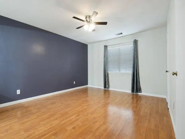 431 Whitney Street, Cedar Hill, TX 75104