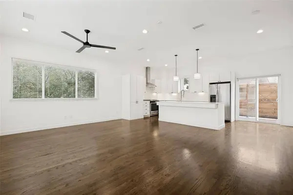 4913 Dartford Drive, Dallas, TX 75204
