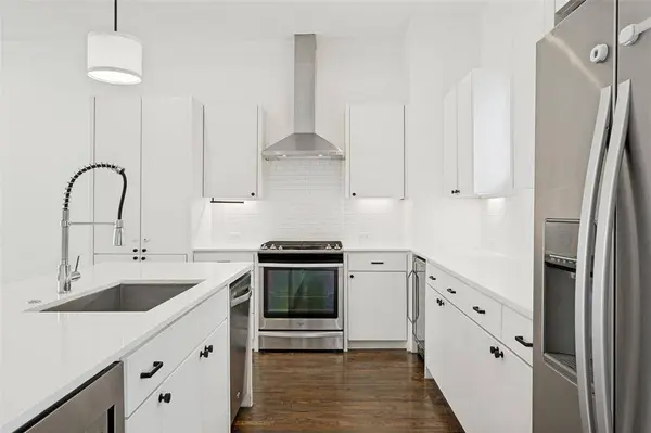4913 Dartford Drive, Dallas, TX 75204