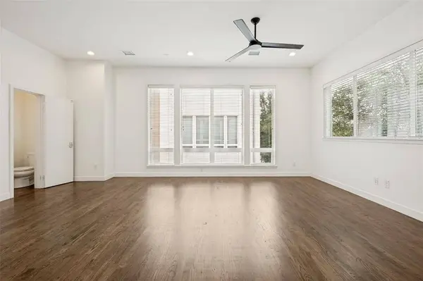 4913 Dartford Drive, Dallas, TX 75204