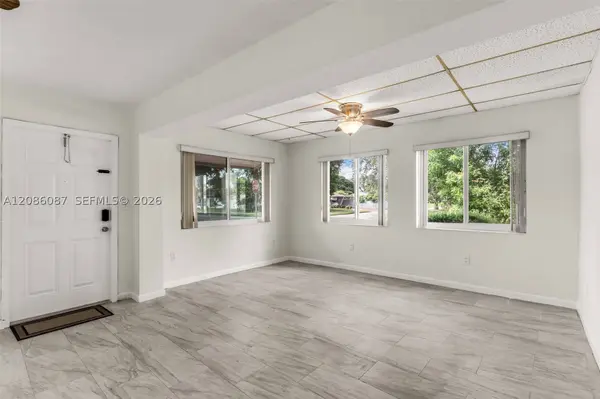 1851 N 69th Ave, Hollywood, FL 33024