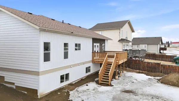 5123 55 Street Close, Eckville, AB T0M 0X0