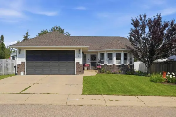 5 Westwood CRES, Sylvan Lake, AB T4S 1P6