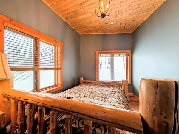 9 Upper CRES, Marten Beach, AB T0G 2A0