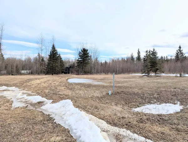 7 Marina WAY, Faust, AB T0G 0X0