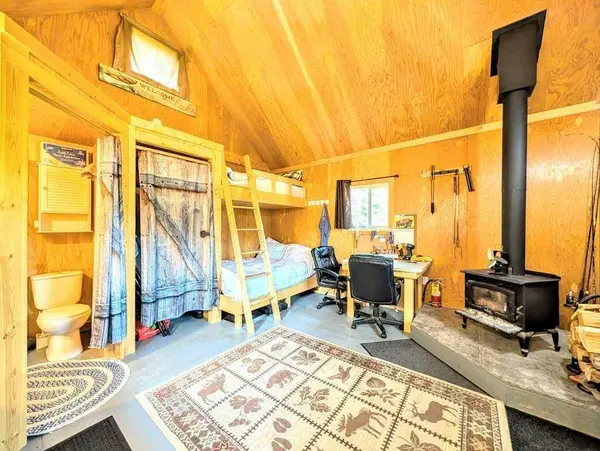 4 4A ST W, Faust, AB T0G 0X0