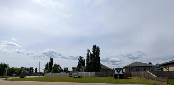 22 Parkdale WAY SE, Slave Lake, AB T0G2A3