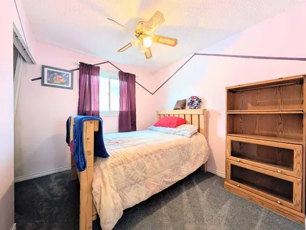 601 13 AVE SE, Slave Lake, AB T0G2A3