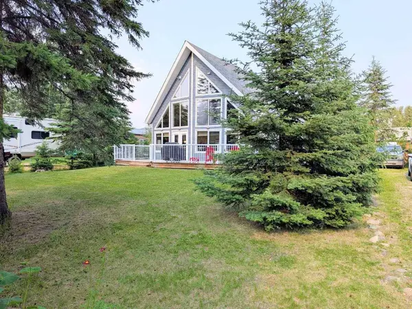 85 Pine DR, Marten Beach, AB T0G2A0