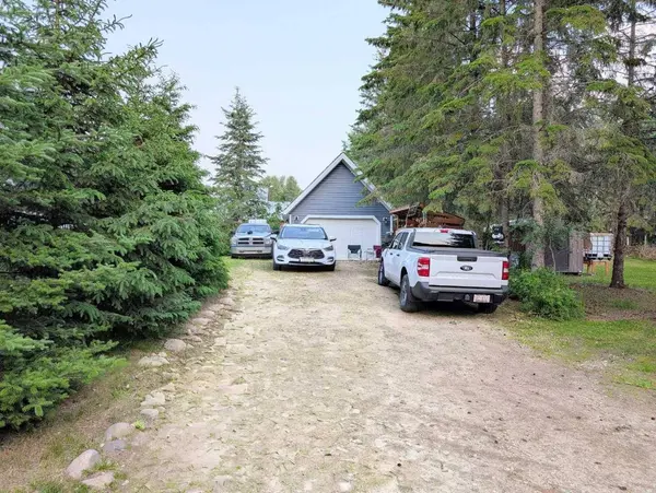 85 Pine DR, Marten Beach, AB T0G2A0