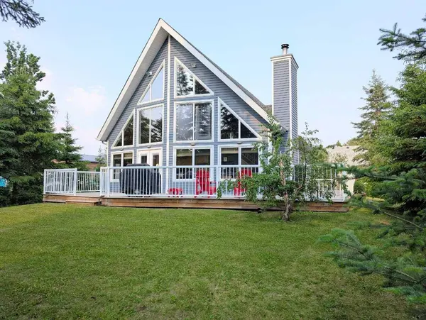 85 Pine DR, Marten Beach, AB T0G2A0