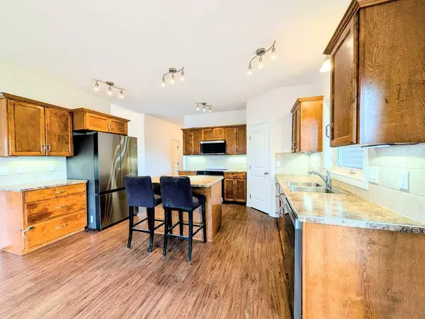 721 12 ST SE, Slave Lake, AB T0G2A3
