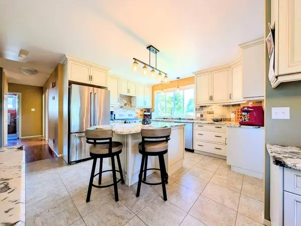 501 4 ST NE, Slave Lake, AB T0G2A2