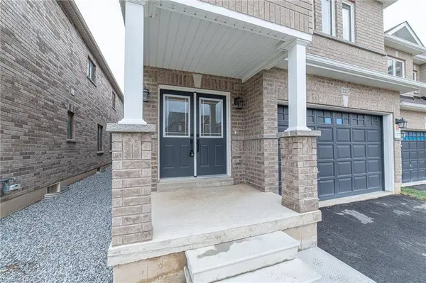 225 Palace Street, Thorold, ON L2V 0N2