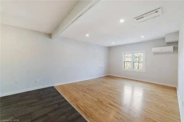 208 Mary Street, Hamilton, ON L8L 4V8