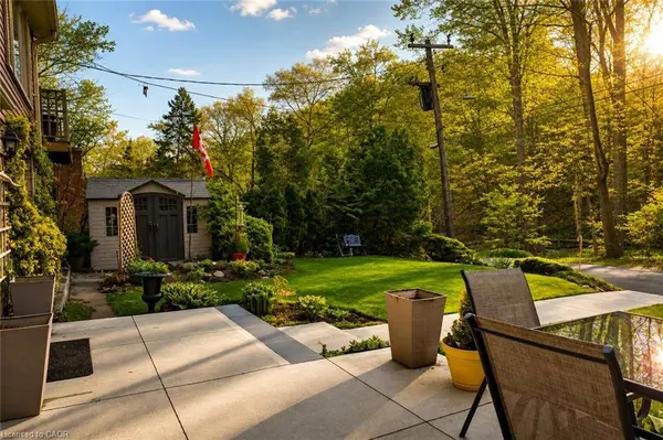 1343 Hidden Valley Road, Burlington, ON L7P 0T5